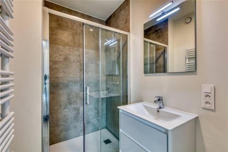 Splendide Appartement Au Centre De Liege - Complexe Paradis Express Экстерьер фото
